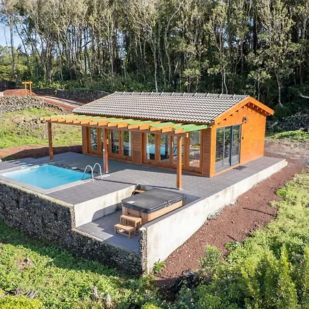 Adega Da Quinta - Casa Da Ioio *